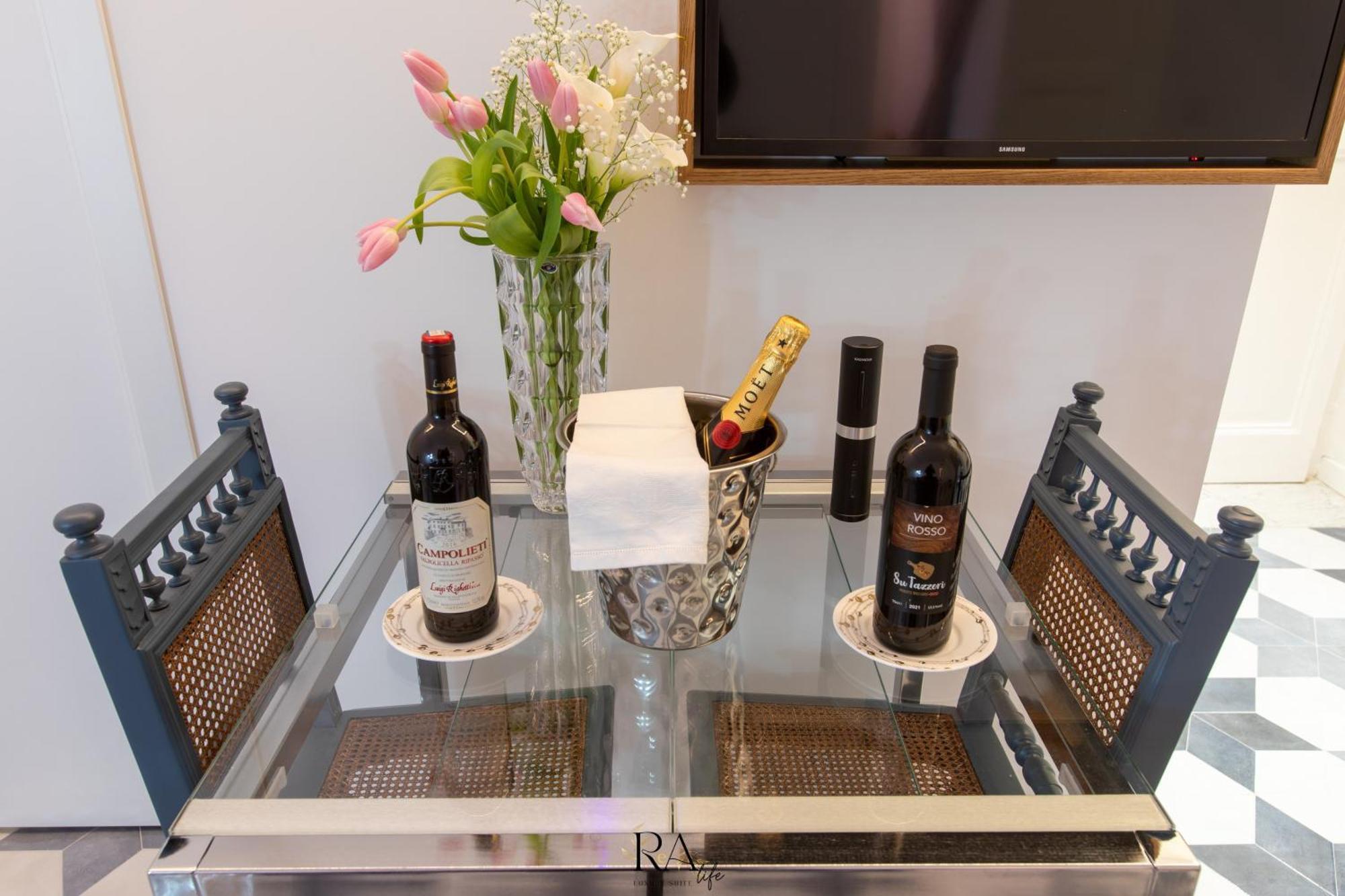 Rea Life Luxury Suite Cava deʼ Tirreni Eksteriør bilde